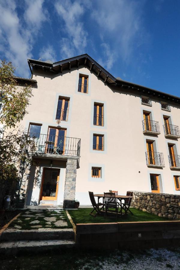 Domaine Agricole Cotzé / Casa rural Enveitg Extérieur photo